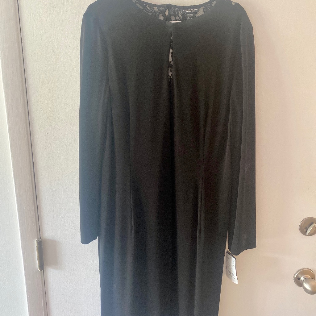 Beautiful Navy Dress With Lace Insert, Size 16